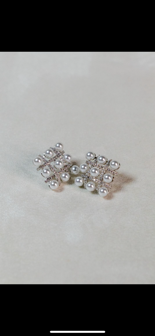 Seashore Gleam Earrings
